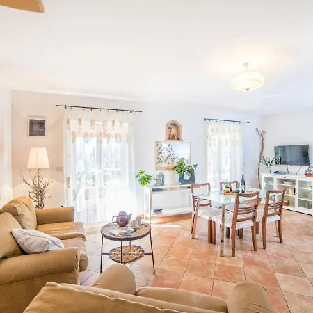 Holiday home Peaceful In With Swimming Pool Umag